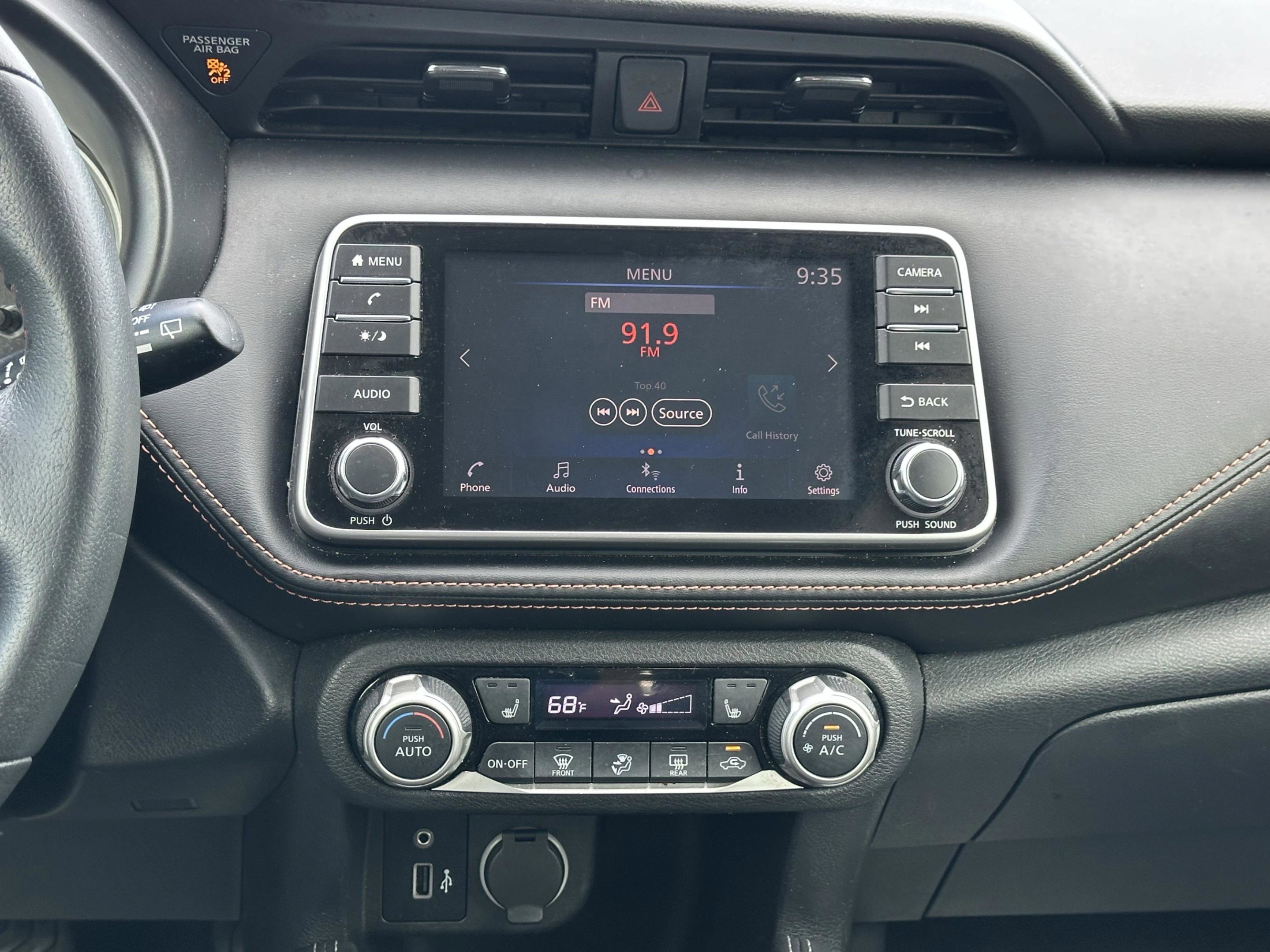 Certified 2019 Nissan Kicks SR w/ SR Premium Package FWD image 13