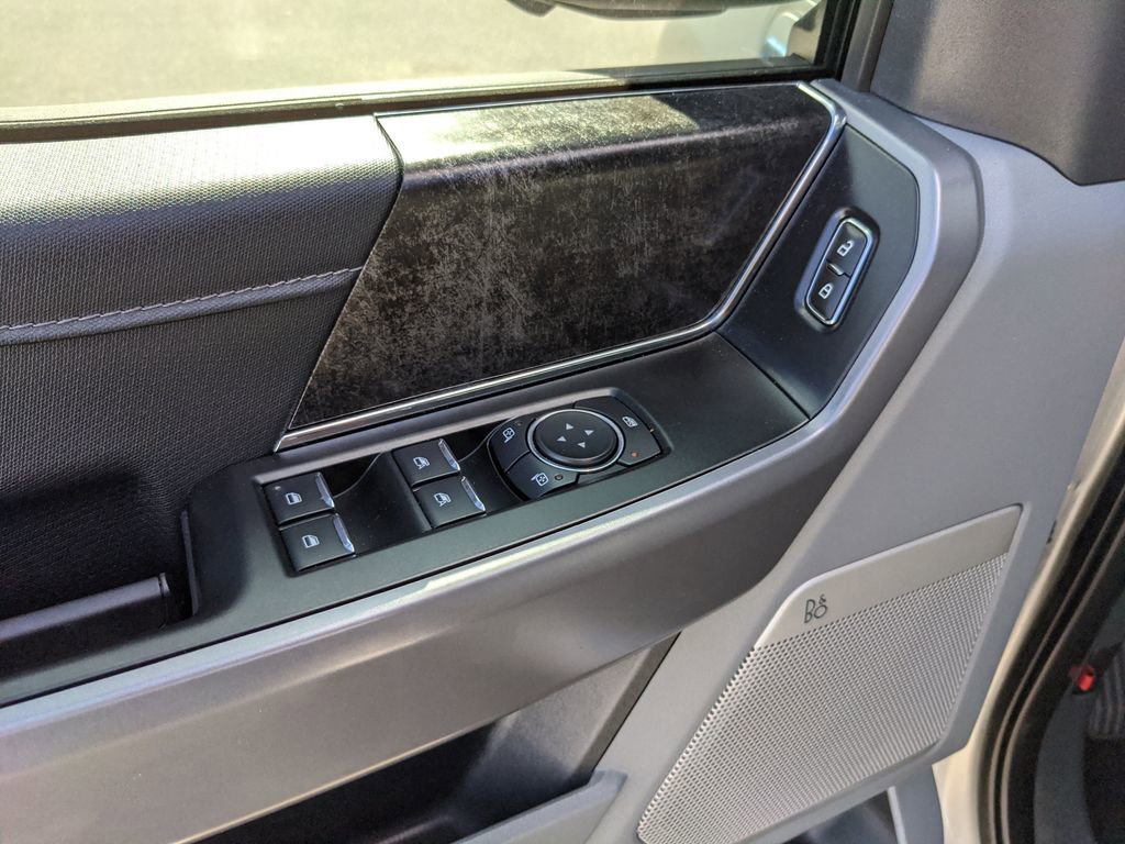 Used 2025 Ford F150 Lightning Flash image 22