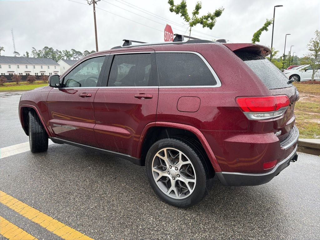 Used 2018 Jeep Grand Cherokee Limited RWD image 7