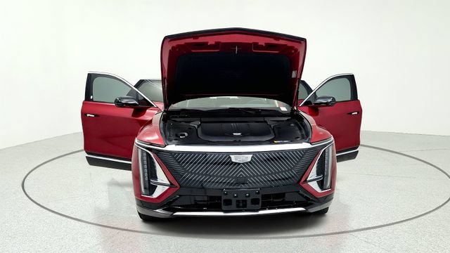 Used 2024 Cadillac Lyriq Tech w/ LPO, Floor Liner Package AWD/4WD image 12