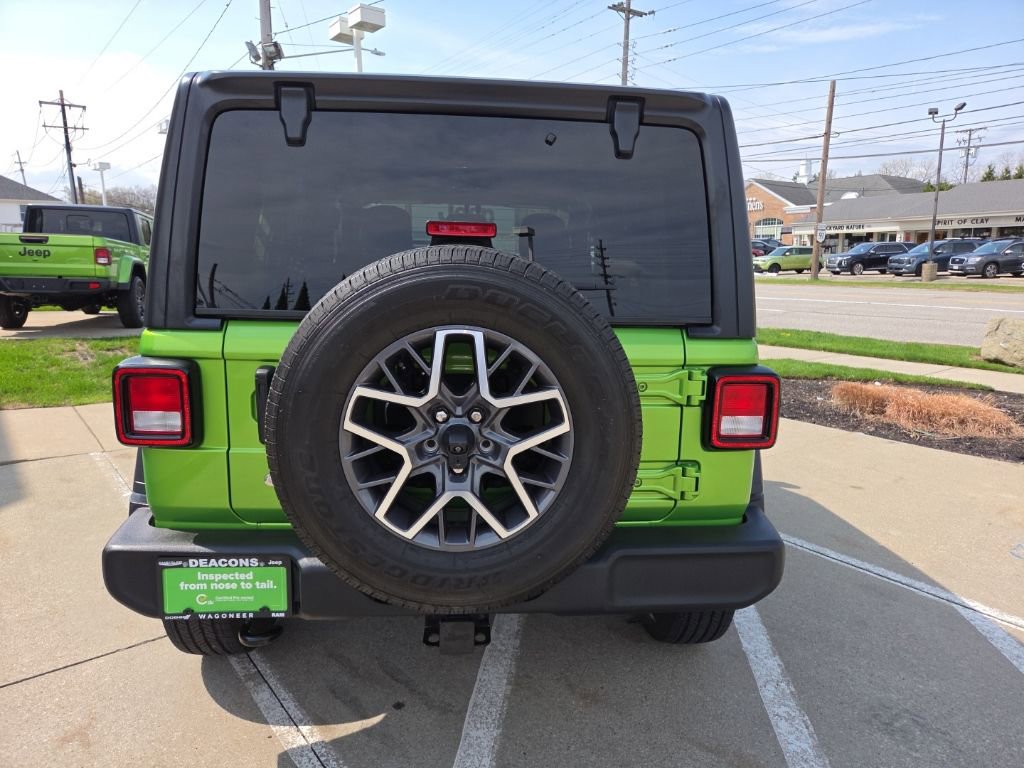 Certified 2019 Jeep Wrangler Unlimited Sport S AWD/4WD image 11