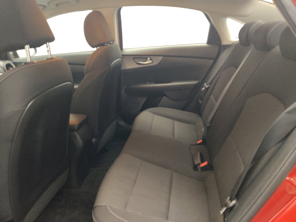 Used 2019 Kia Forte LXS FWD image 18