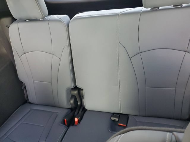 Certified 2023 Buick Enclave Premium AWD/4WD image 11