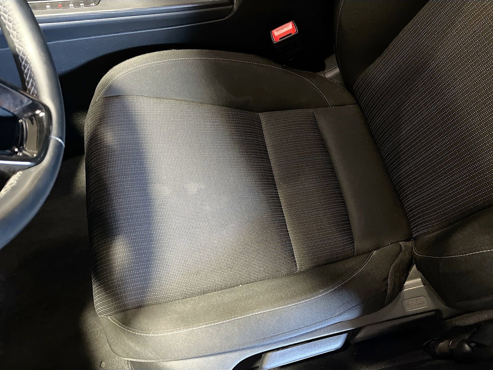 Used 2022 Honda Civic EX image 19