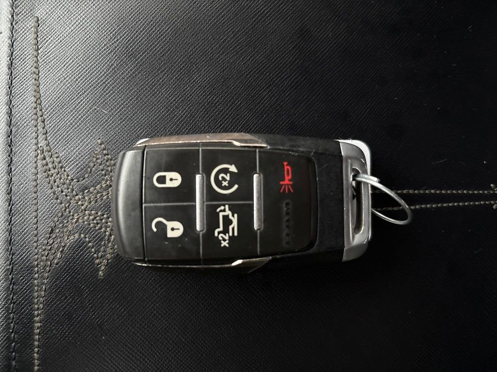 Used 2021 RAM 3500 Limited image 33