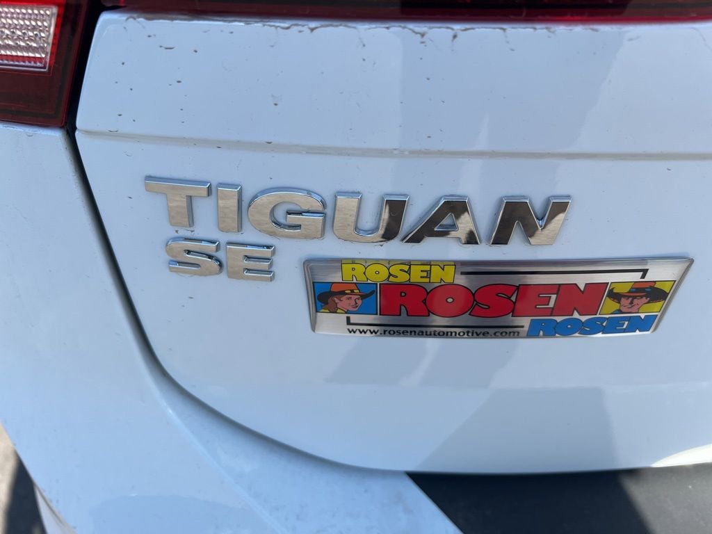 Used 2019 Volkswagen Tiguan SE image 33
