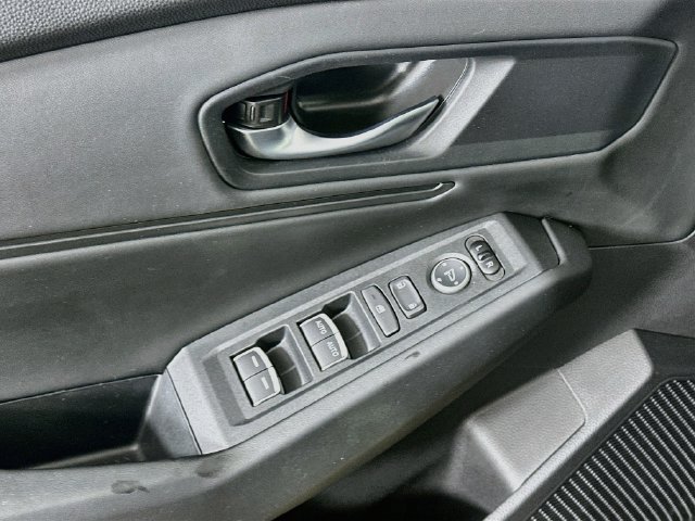 Certified 2025 Honda Accord SE image 21