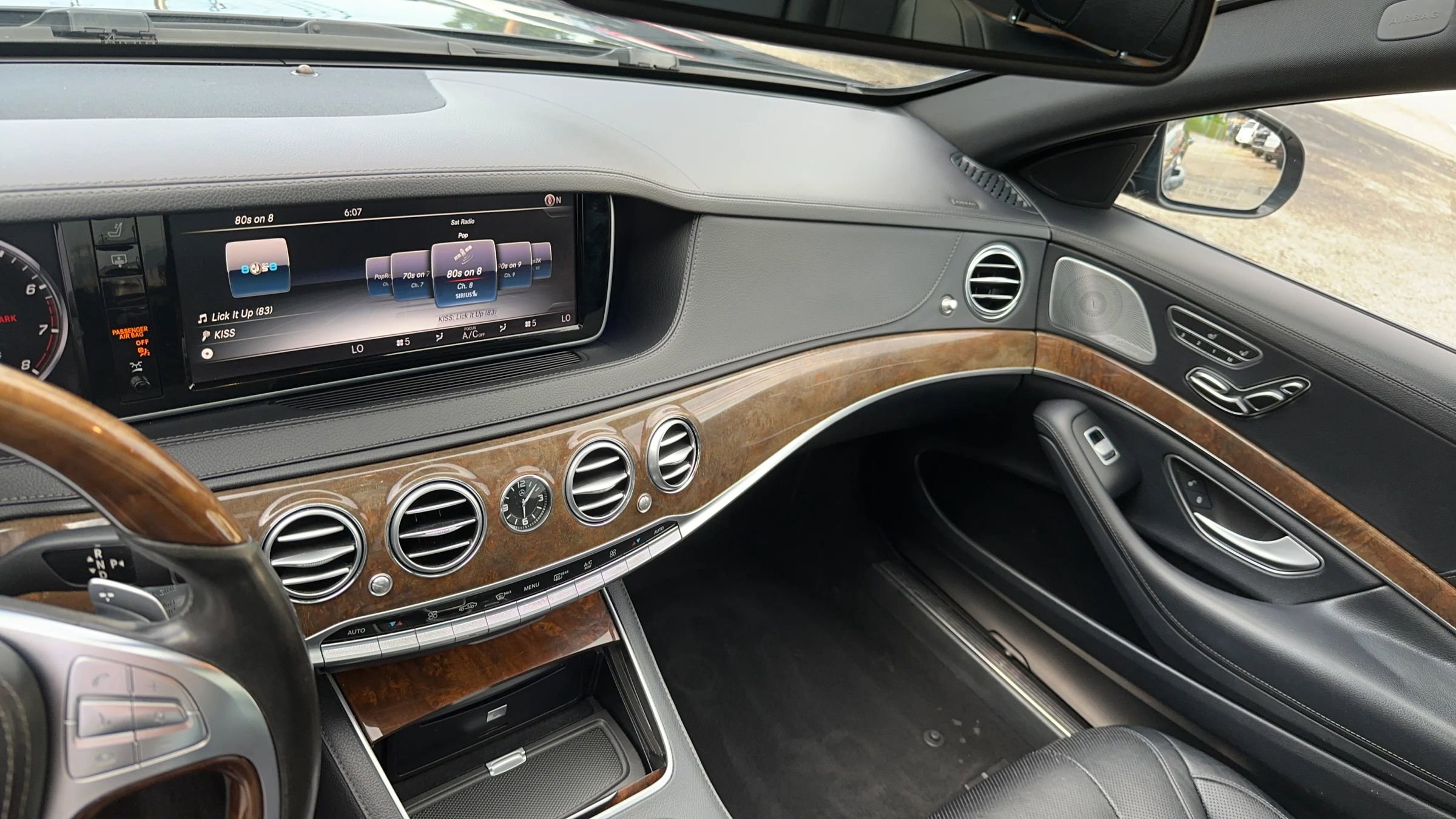Used 2015 Mercedes-Benz S 550 4MATIC Sedan image 13