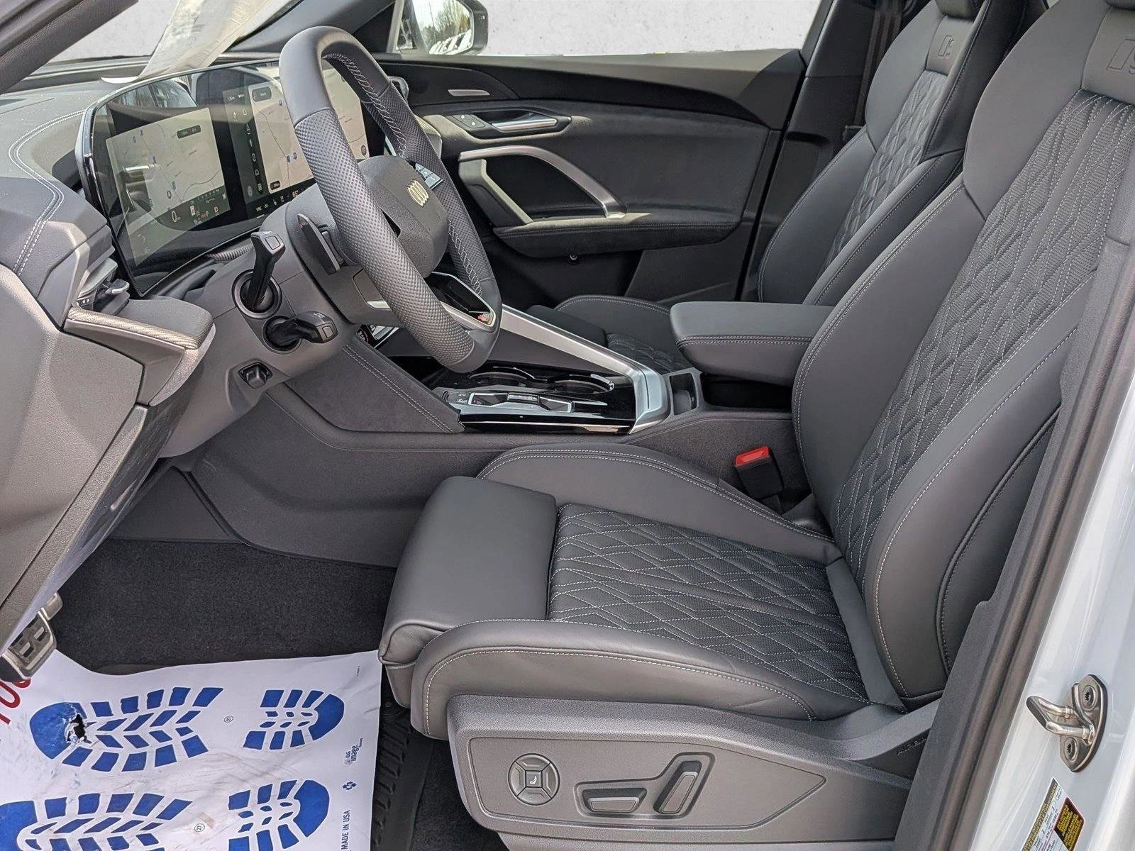 New 2026 Audi SQ5 Premium Plus AWD/4WD image 4
