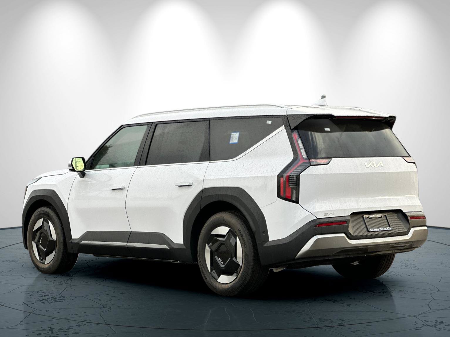 New 2026 Kia EV9 Wind AWD/4WD image 6