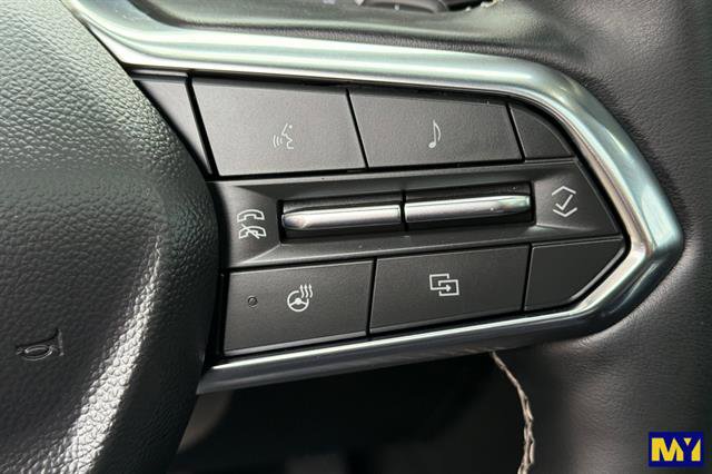 Certified 2025 Chevrolet Traverse High Country image 35