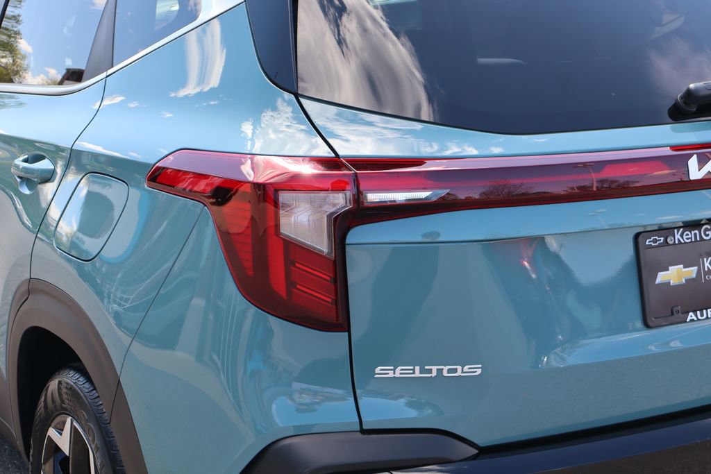 Used 2025 Kia Seltos EX w/ EX Sunroof Package AWD/4WD image 33