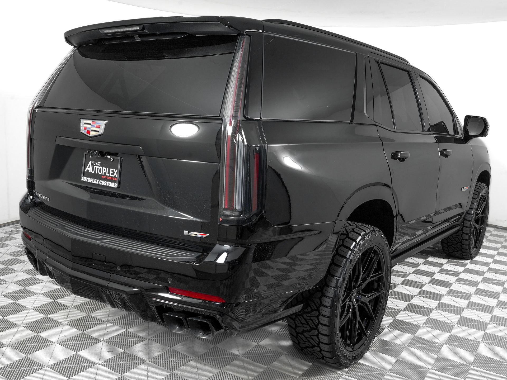 Used 2026 Cadillac Escalade V AWD/4WD image 5