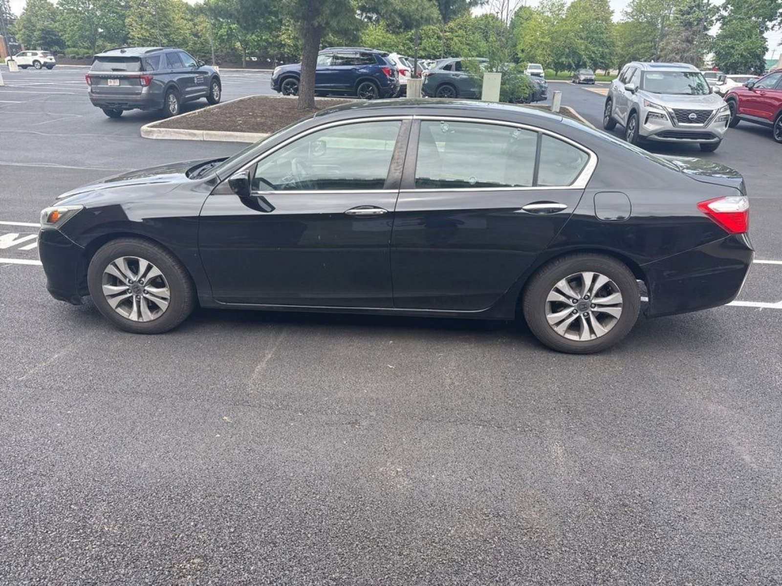 Used 2015 Honda Accord LX image 13