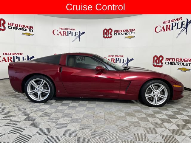 Used 2006 Chevrolet Corvette Coupe w/ Preferred Equipment Group RWD image 9