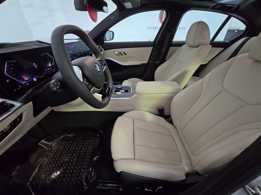 New 2025 BMW 330i xDrive Sedan w/ Premium Package image 10