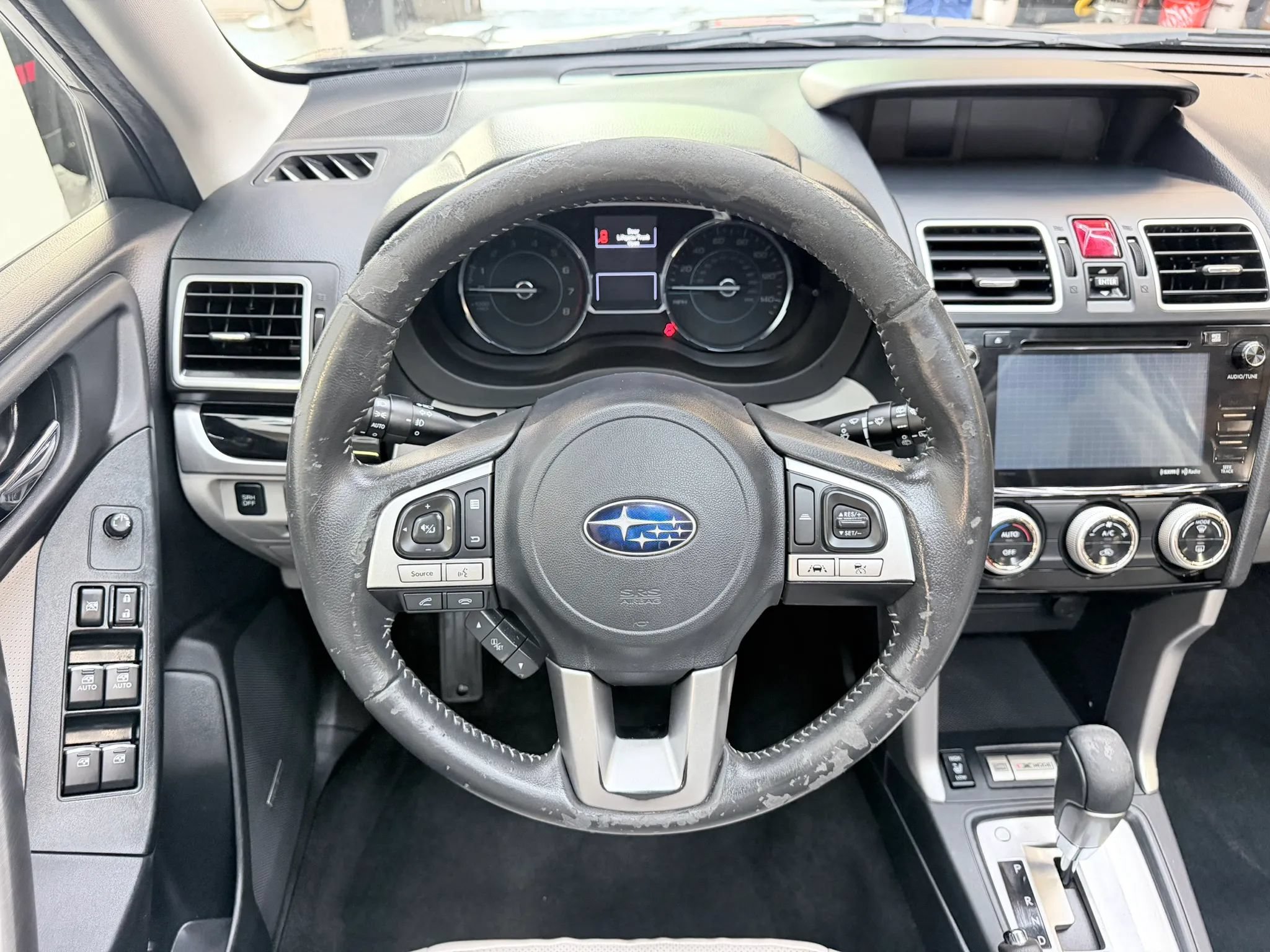 Used 2017 Subaru Forester 2.5i Limited AWD/4WD image 17