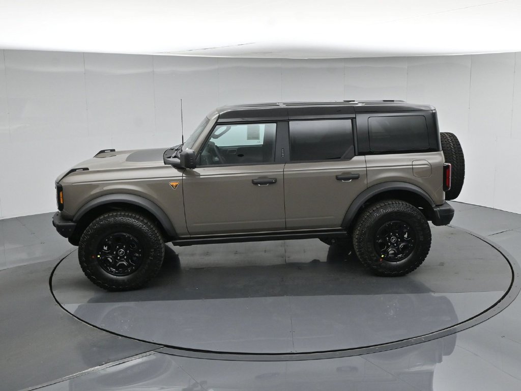 New 2026 Ford Bronco Badlands w/ Wildtrak Package AWD/4WD image 39