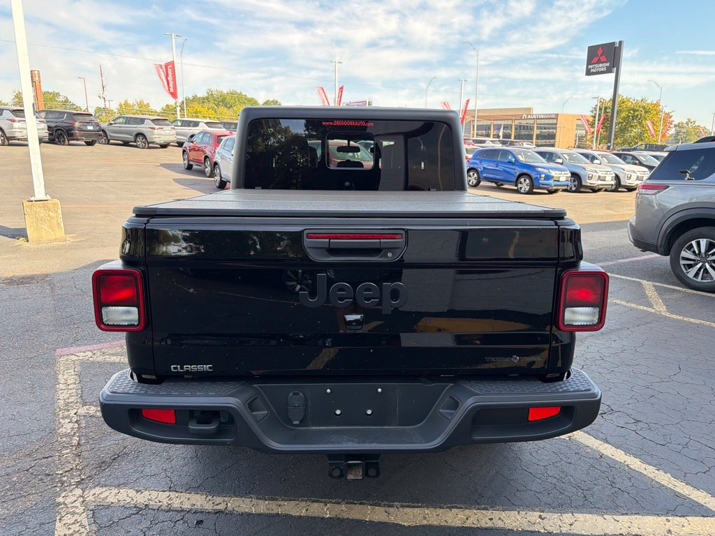 Used 2023 Jeep Gladiator Sport AWD/4WD image 8