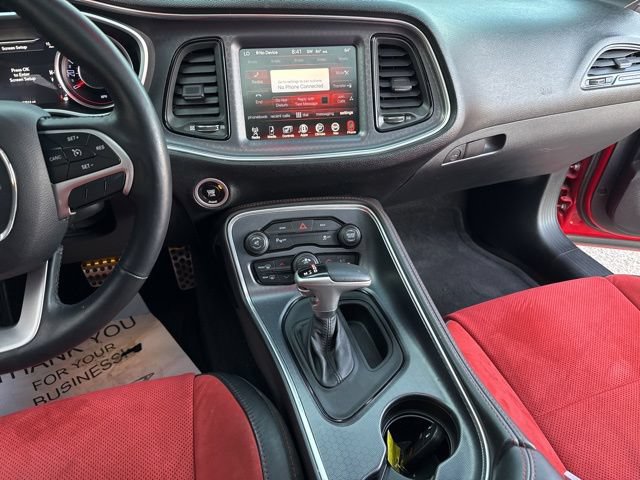 Used 2015 Dodge Challenger R/T Plus RWD image 18