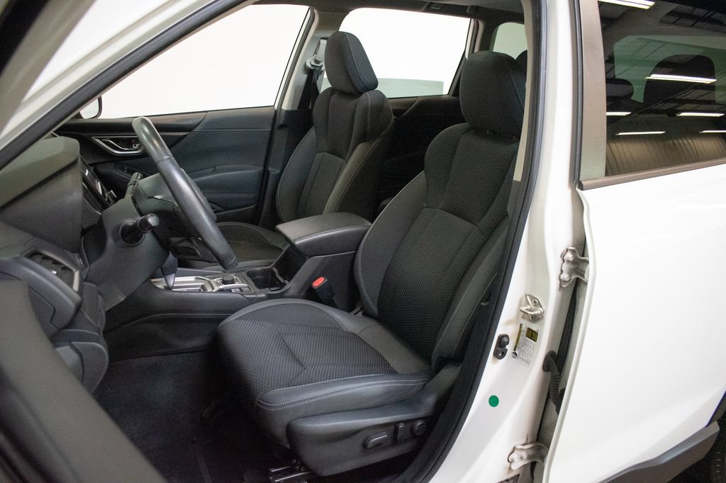 Used 2021 Subaru Forester Premium AWD/4WD image 19