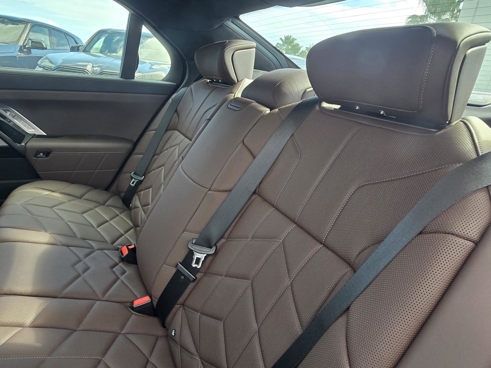 New 2026 BMW 760i xDrive w/ Executive Package image 11