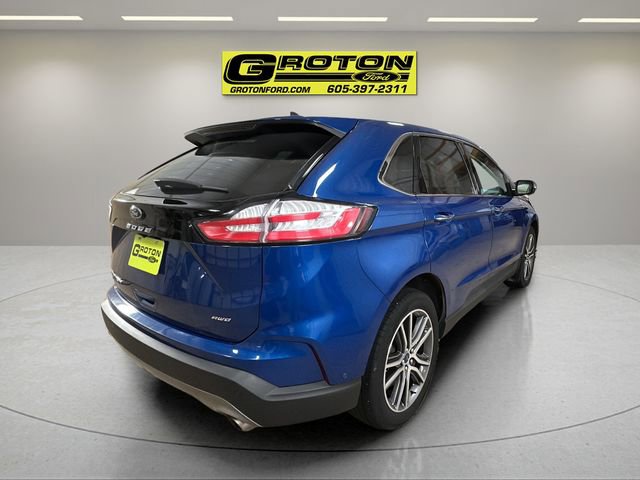 Used 2021 Ford Edge Titanium w/ Equipment Group 301A image 5