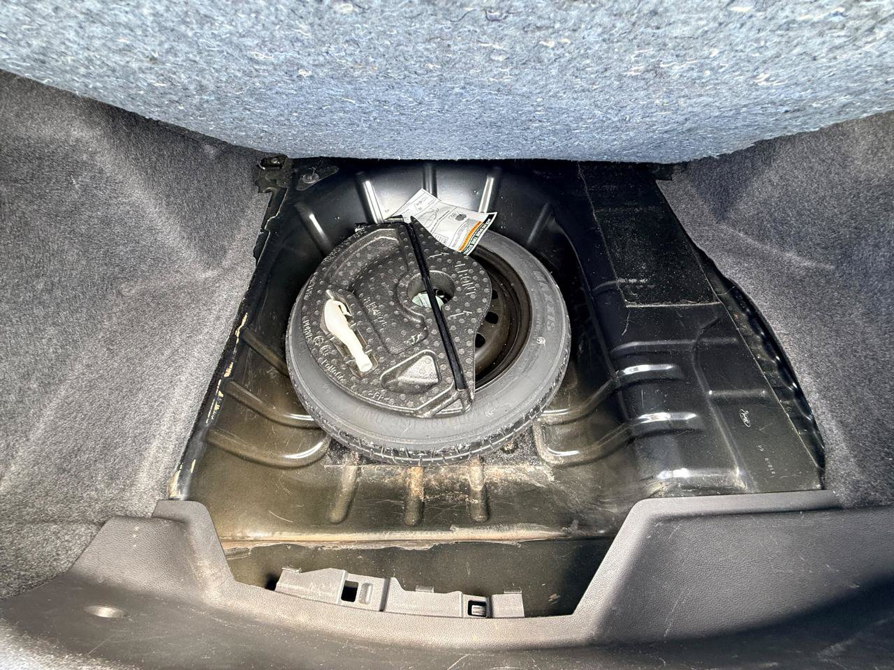 Used 2011 Ford Fiesta SEL w/ 301A Rapid Spec Order Code FWD image 19