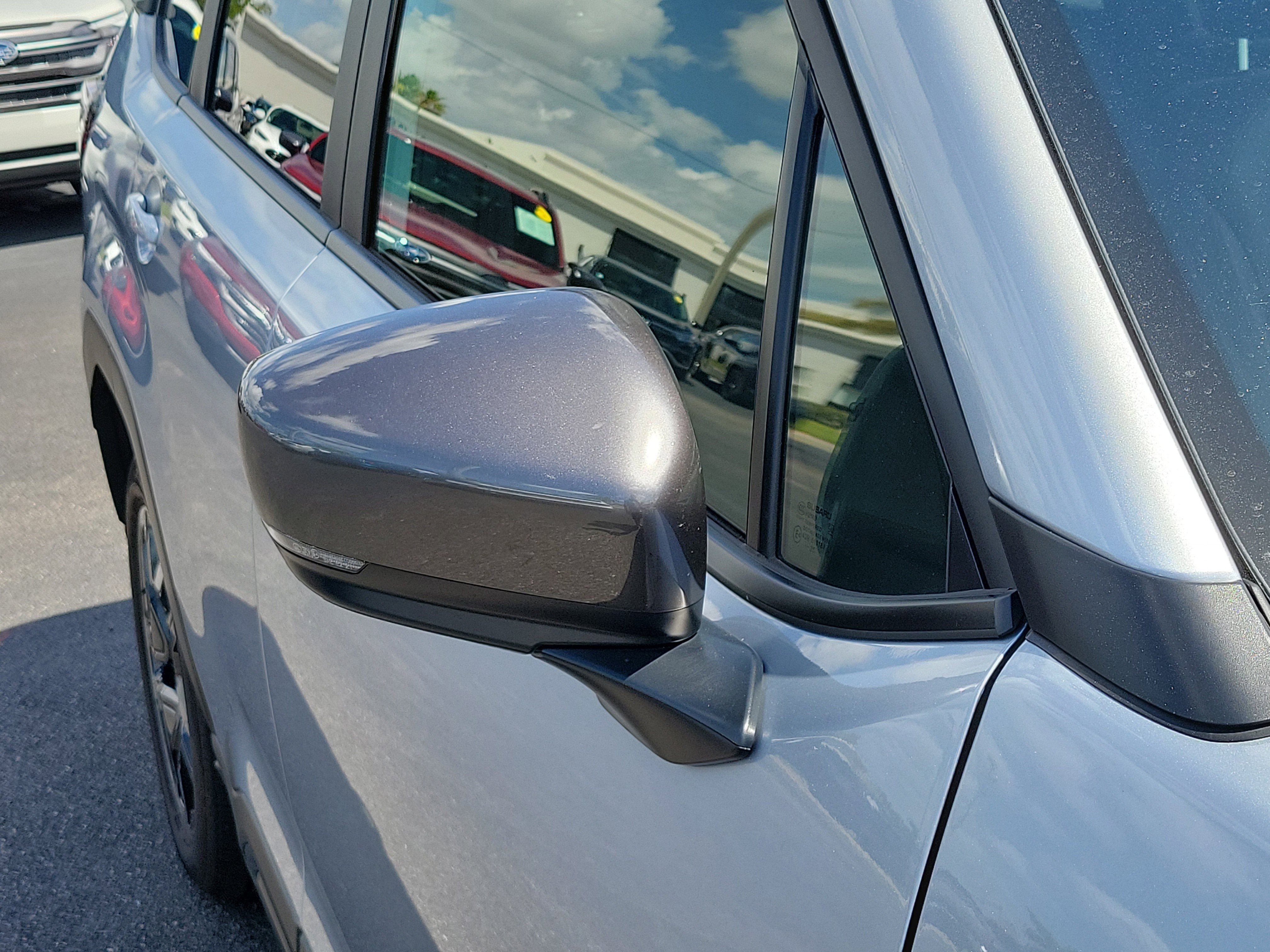 Certified 2025 Subaru Forester Limited image 9