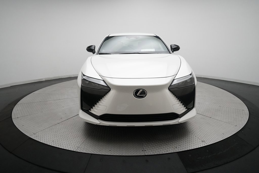 Used 2025 Lexus RZ 300e image 11
