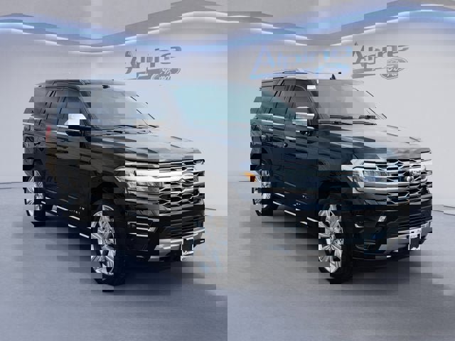 Used 2023 Ford Expedition Platinum image 7
