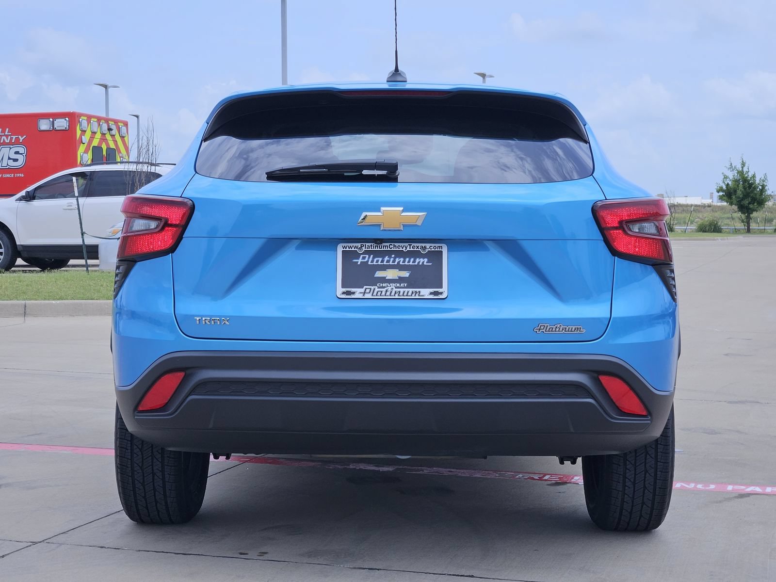 Certified 2025 Chevrolet Trax LS FWD image 8