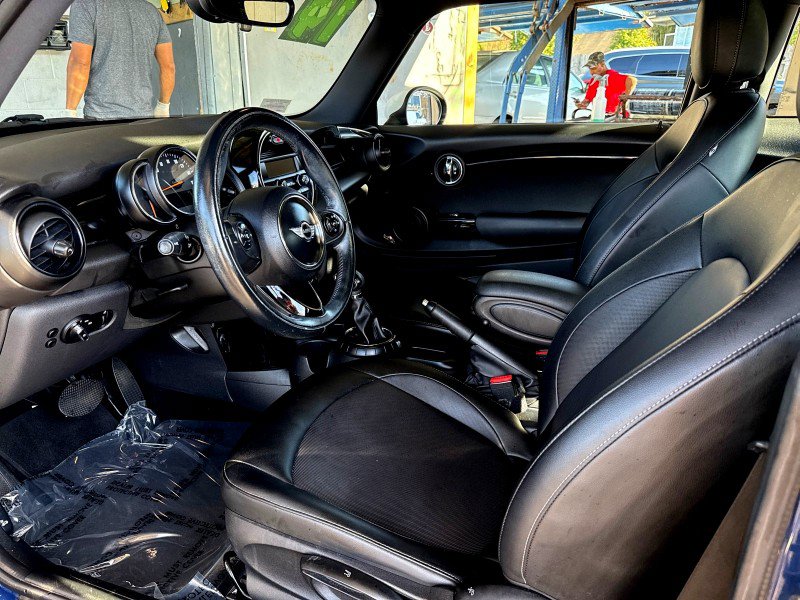 Used 2014 MINI Cooper 2-Door Hardtop image 13