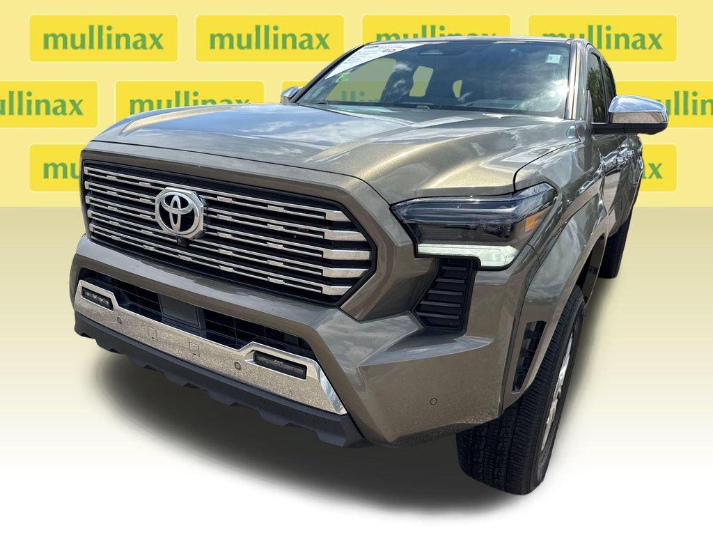 Used 2024 Toyota Tacoma Limited AWD/4WD image 11