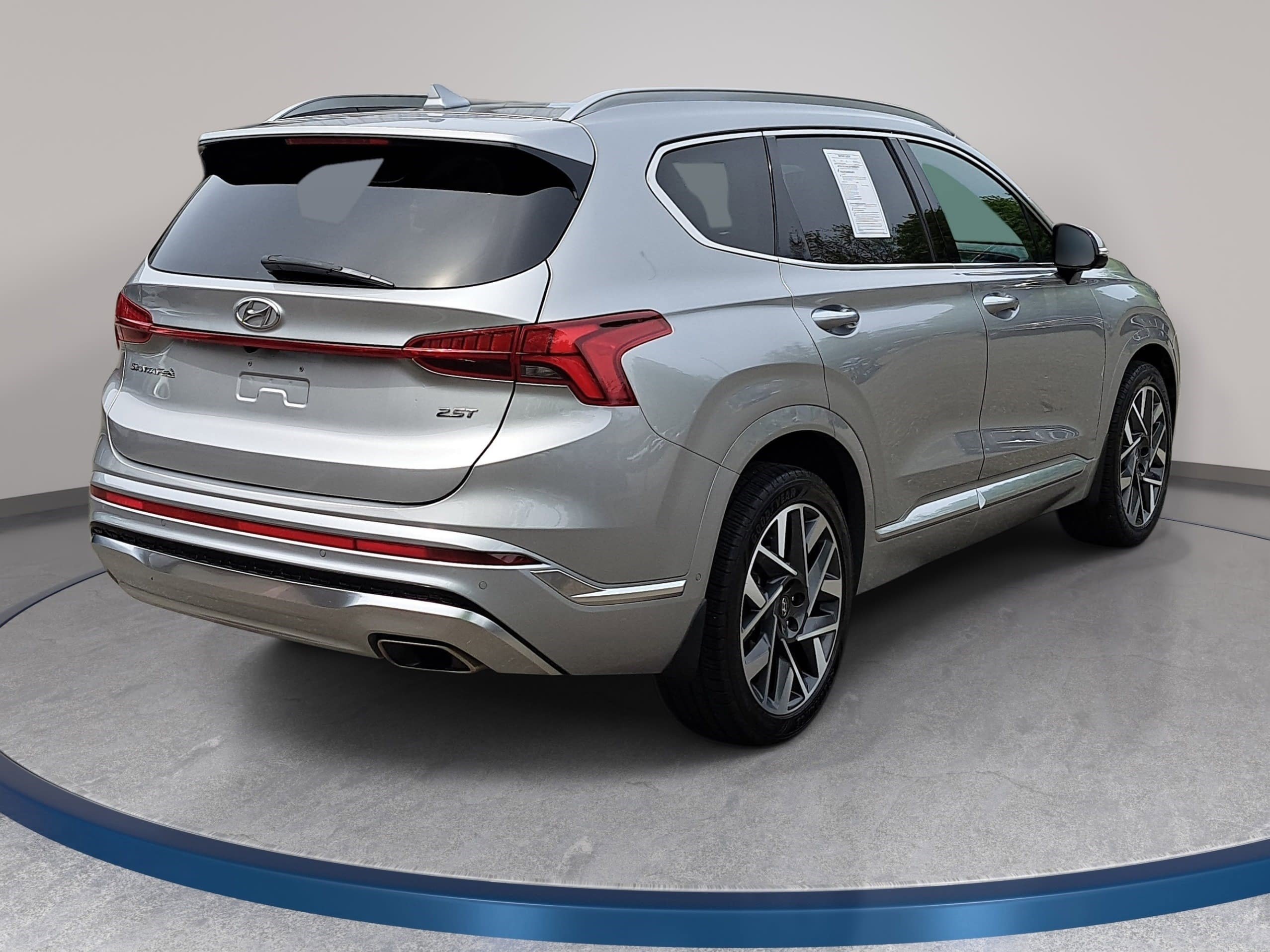 Used 2023 Hyundai Santa Fe Calligraphy FWD image 5