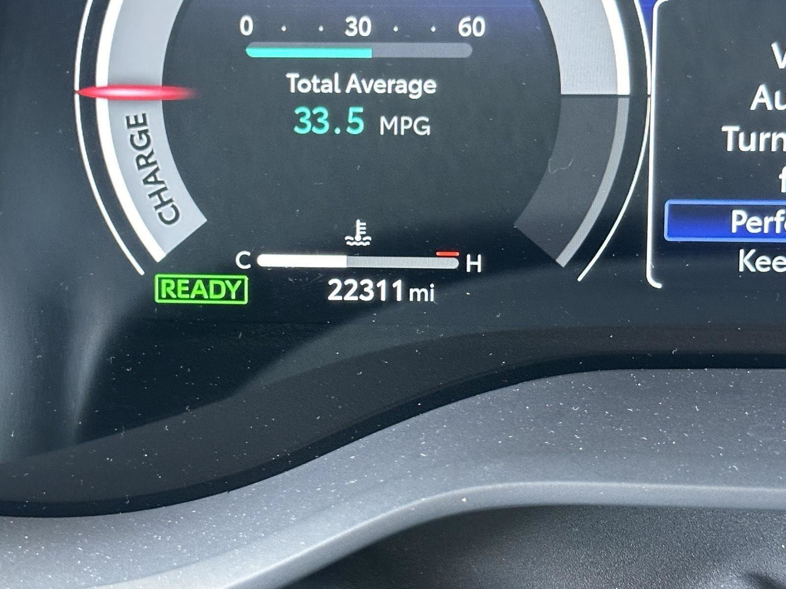 Used 2025 Toyota Sienna XSE FWD image 13