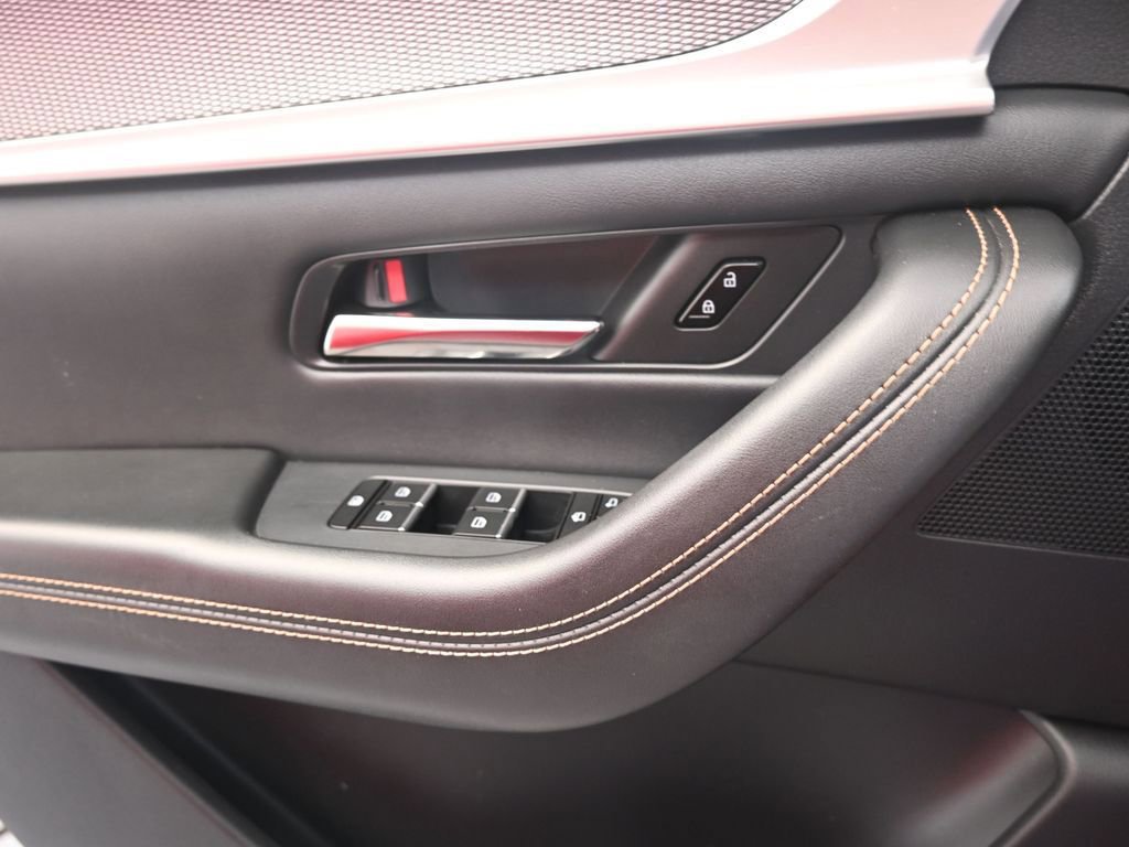 Used 2025 MAZDA CX-70 3.3 Turbo S w/ Premium Package image 14