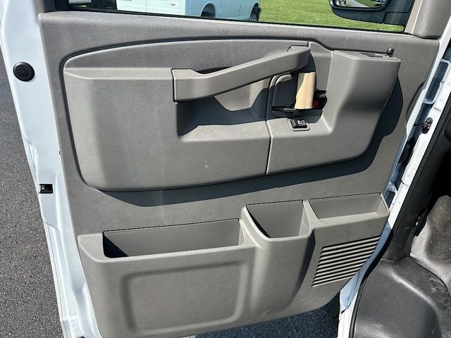 New 2025 GMC Savana 2500 w/ Enhanced Convenience Package image 15