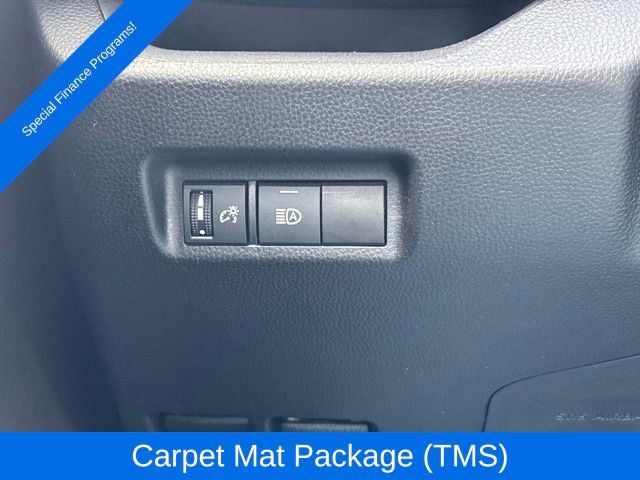 Used 2022 Toyota RAV4 XLE image 17