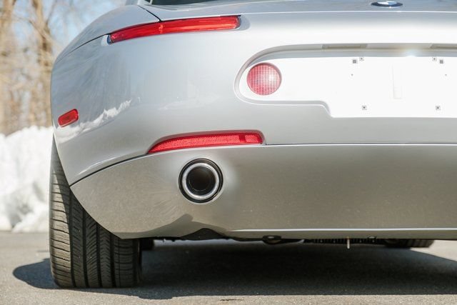 Used 2002 BMW Z8 RWD image 25