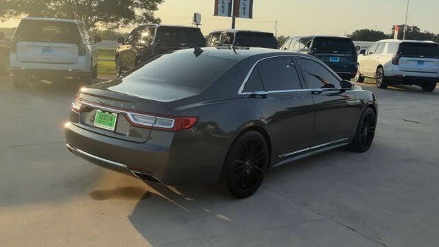 Used 2018 Lincoln Continental Reserve w/ Continental Climate Package FWD image 8