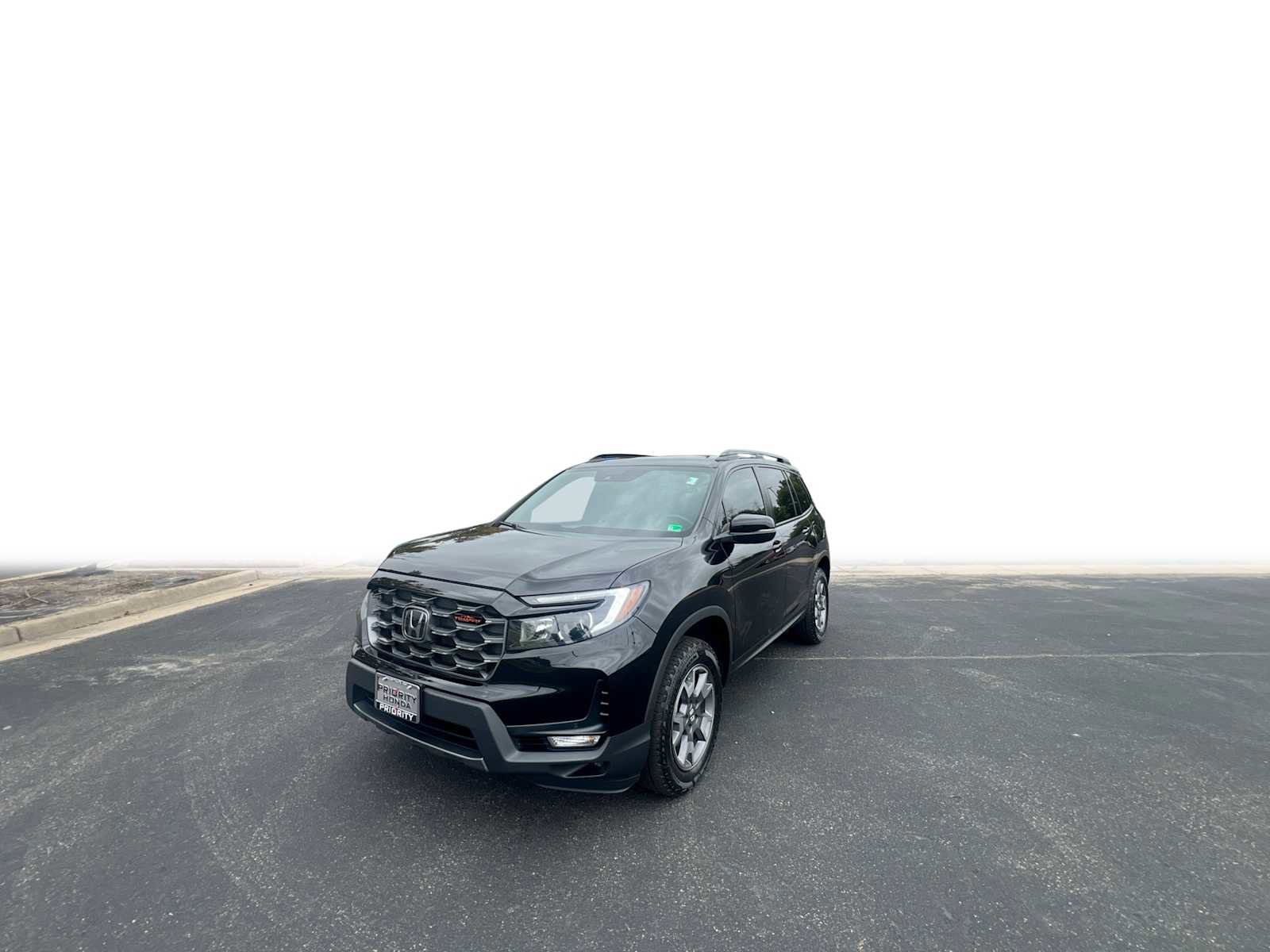 Certified 2023 Honda Passport TrailSport image 1