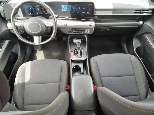 Used 2025 Hyundai Kona SEL FWD image 15