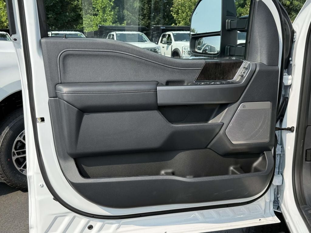 New 2026 Ford F250 Lariat w/ FX4 Off-Road Package AWD/4WD image 9