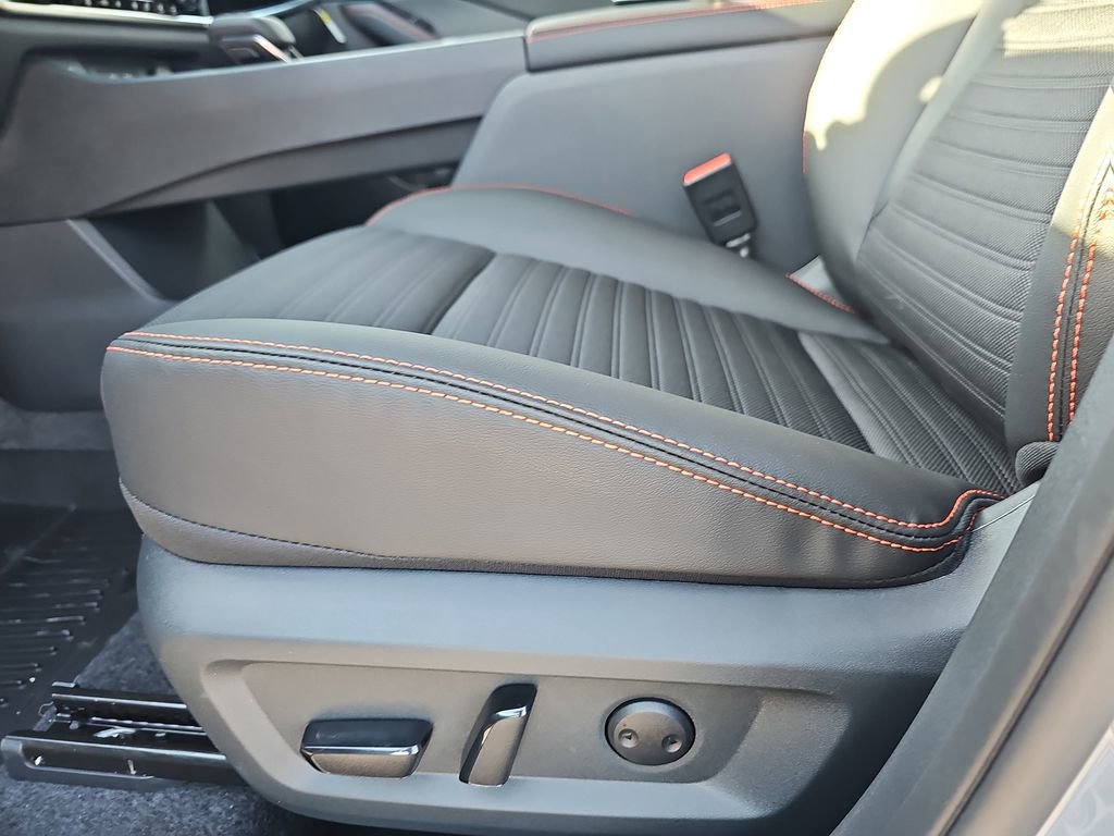 New 2026 Nissan Rogue SV AWD/4WD image 31