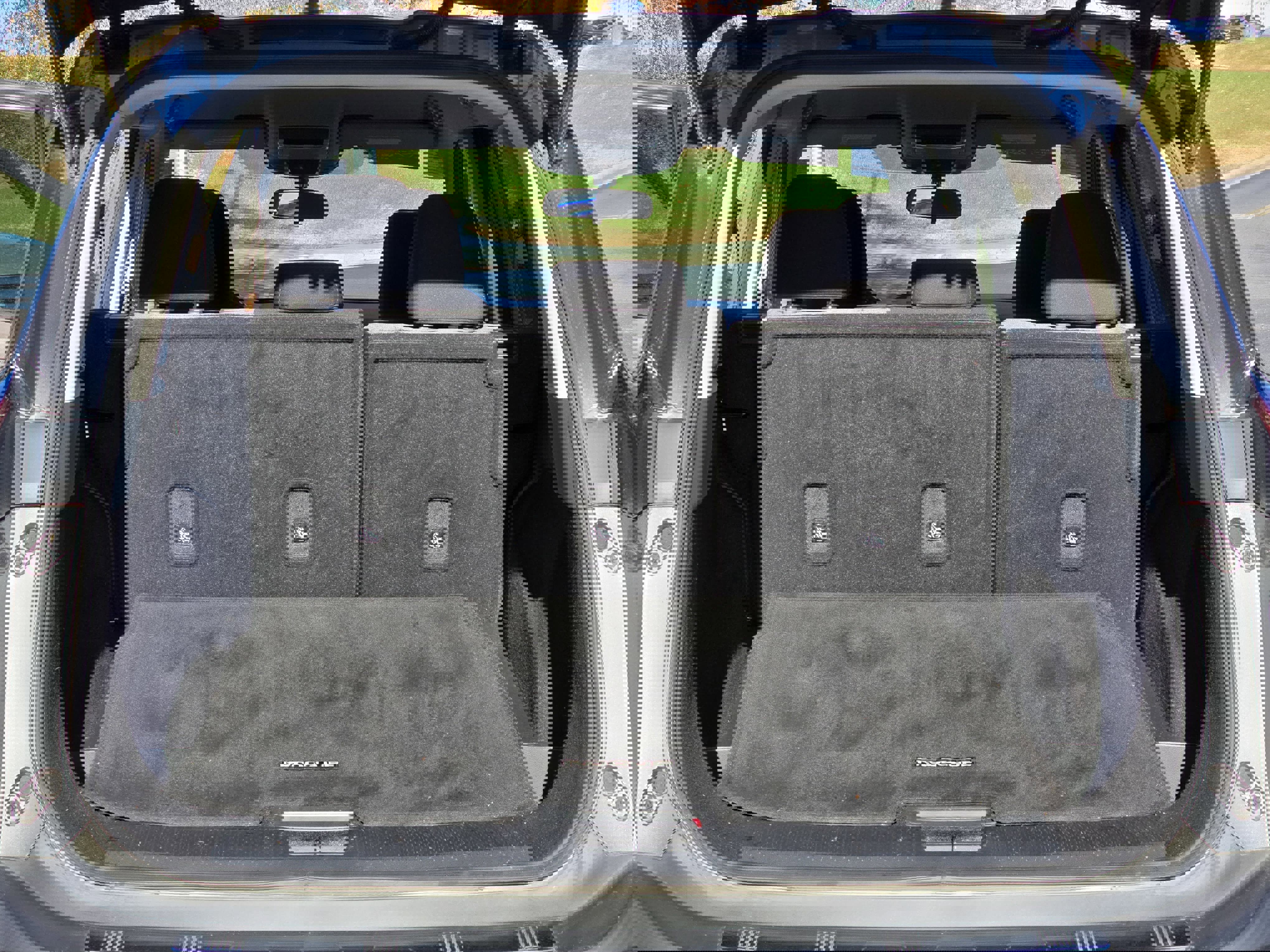 Certified 2023 Nissan Rogue SV image 12