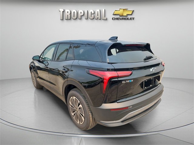 New 2025 Chevrolet Blazer EV LT image 3