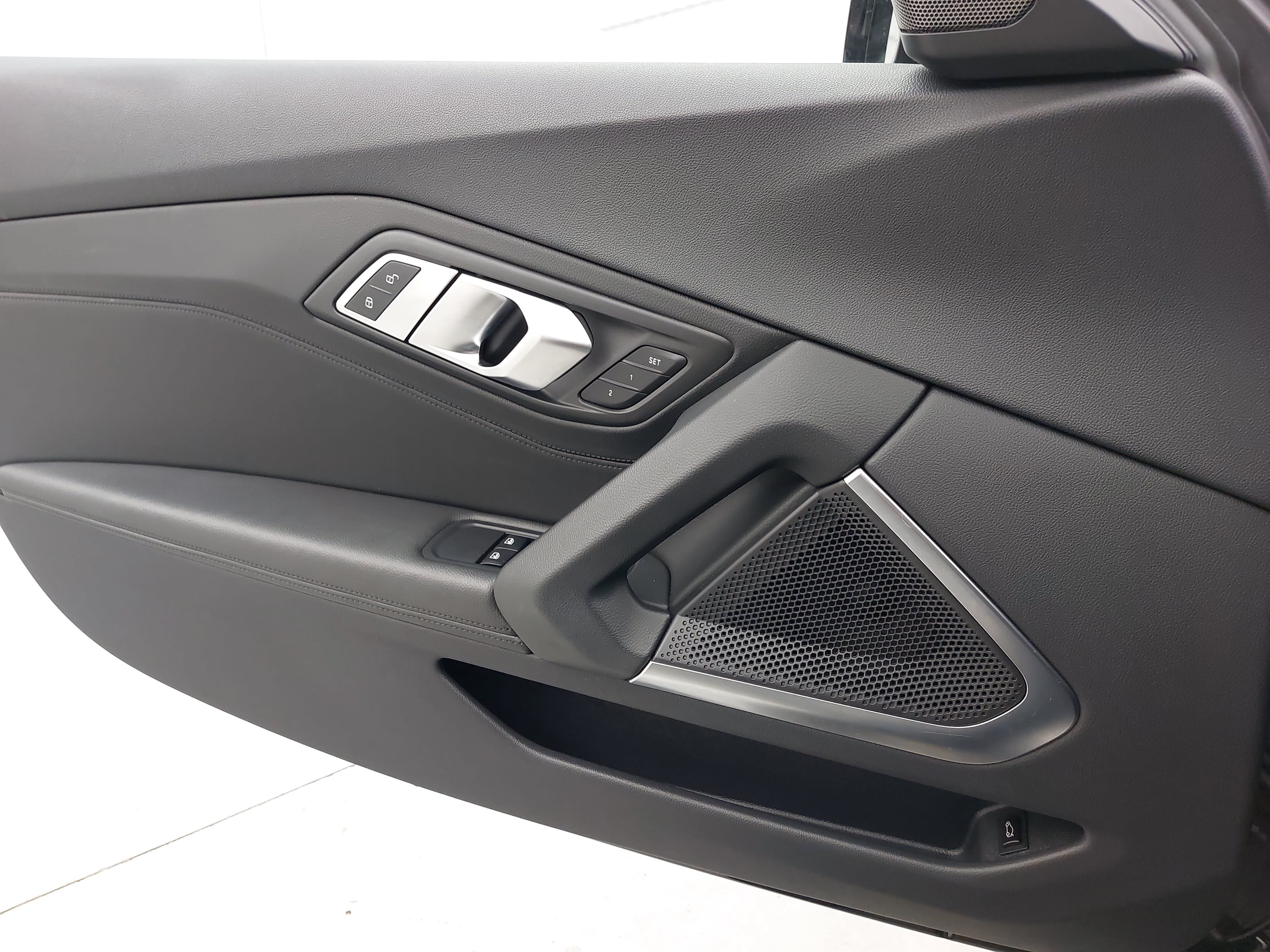 Used 2020 BMW Z4 M40i RWD image 25