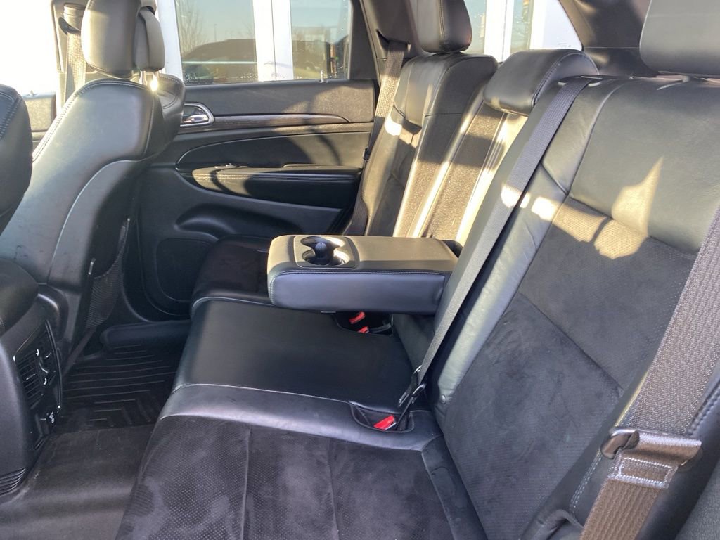 Certified 2018 Jeep Grand Cherokee Altitude image 16
