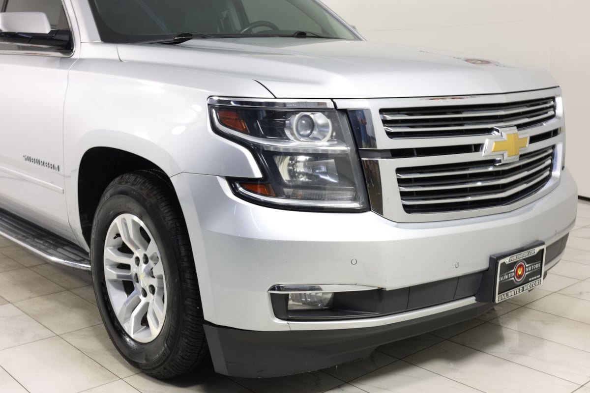 Used 2015 Chevrolet Suburban LTZ AWD/4WD image 38
